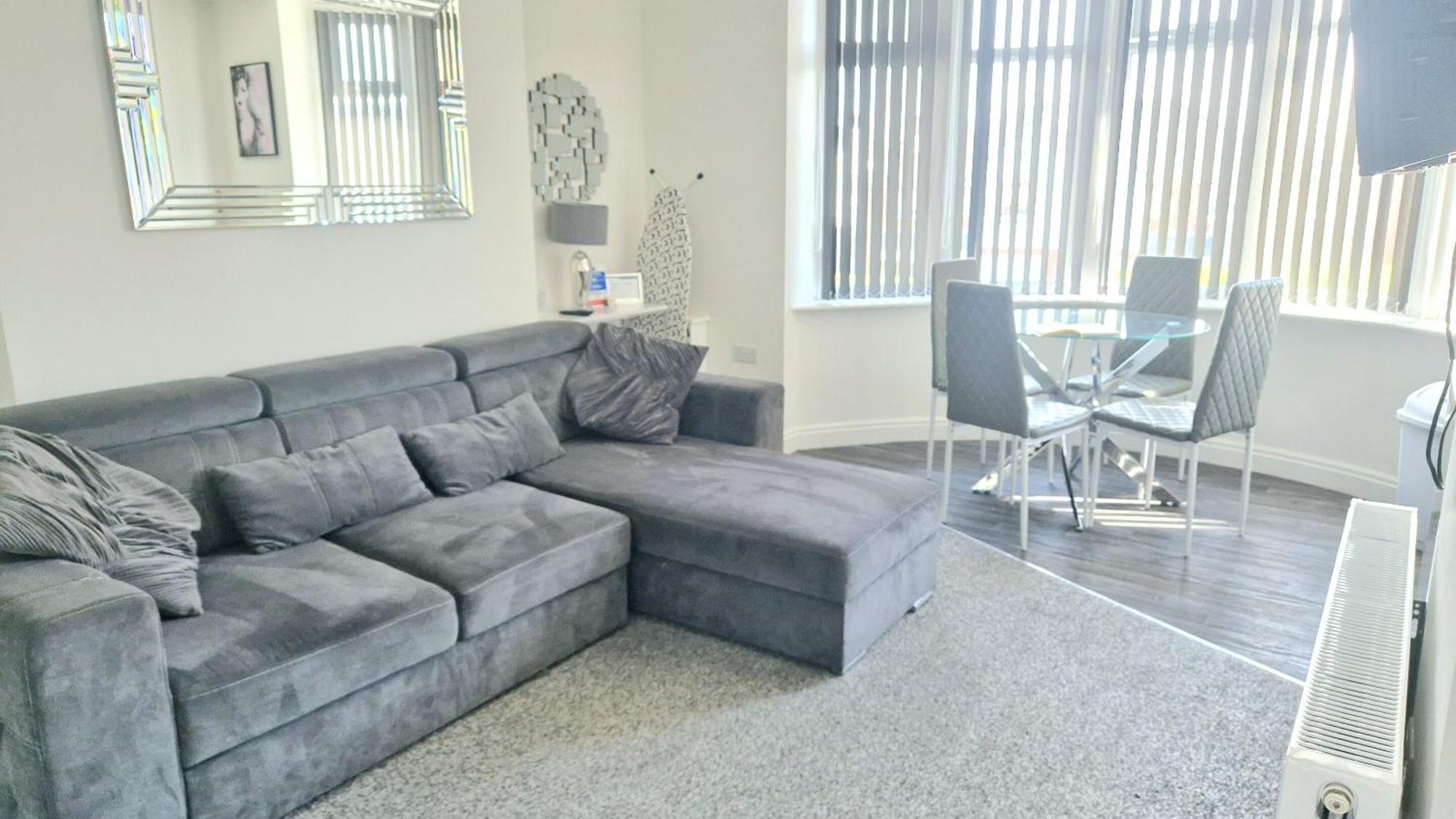 Deluxe Apartments On Mersey One ブラックプール エクステリア 写真
